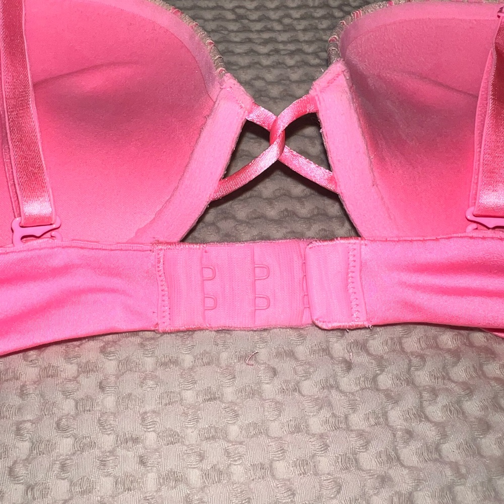 Bombshell Push-Up Bra by Victoria’s Secret, 34B - Picture 2 of 7